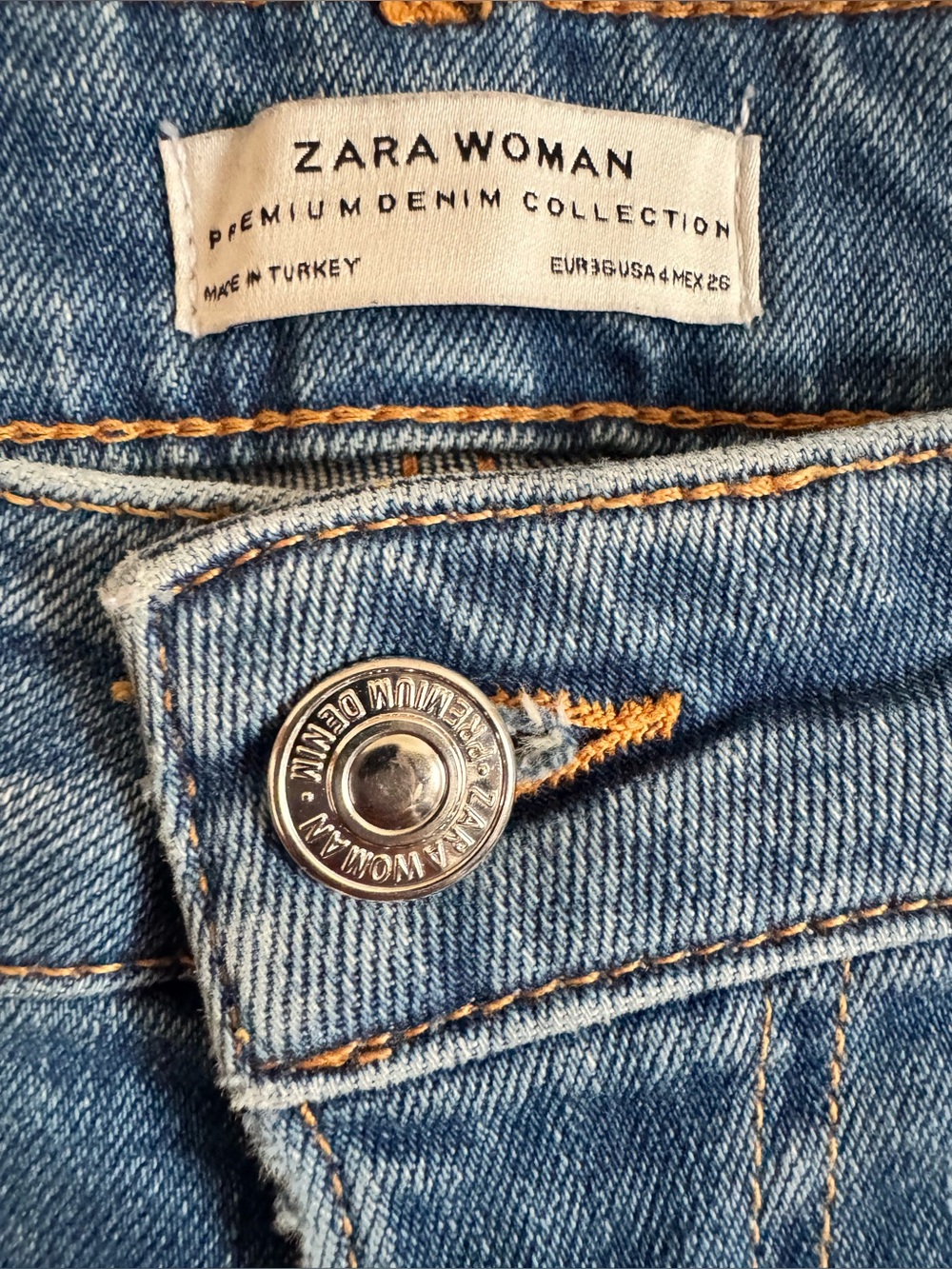 🔥ZARA-Blue Denim Boyfriend Jeans Embroidered Raw Hem Blue Jeans Sz.4 - Picture 6 of 8
